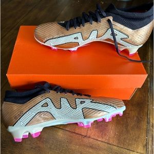 Nike Air Zoom Vapor 15 Mercurial Pro FG Soccer Cleats